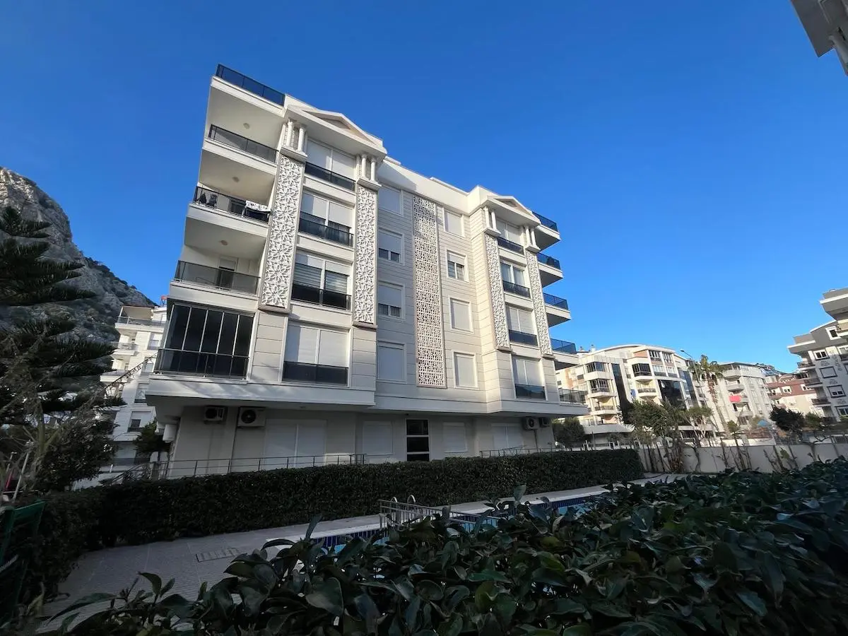 Properties in Konyaalti